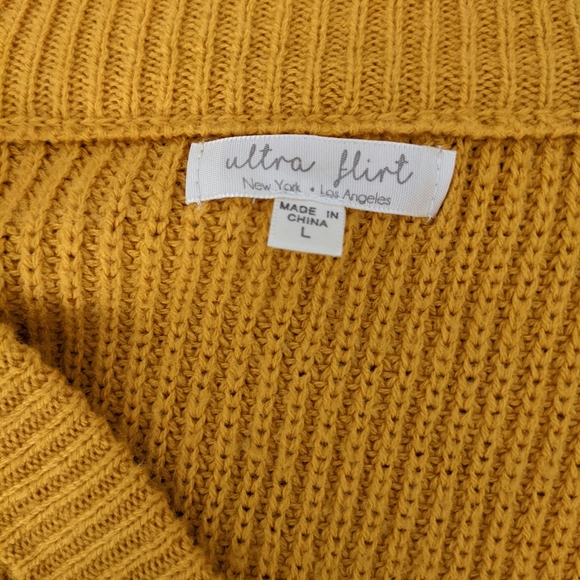 Mustard sweater - Picture 2 of 2